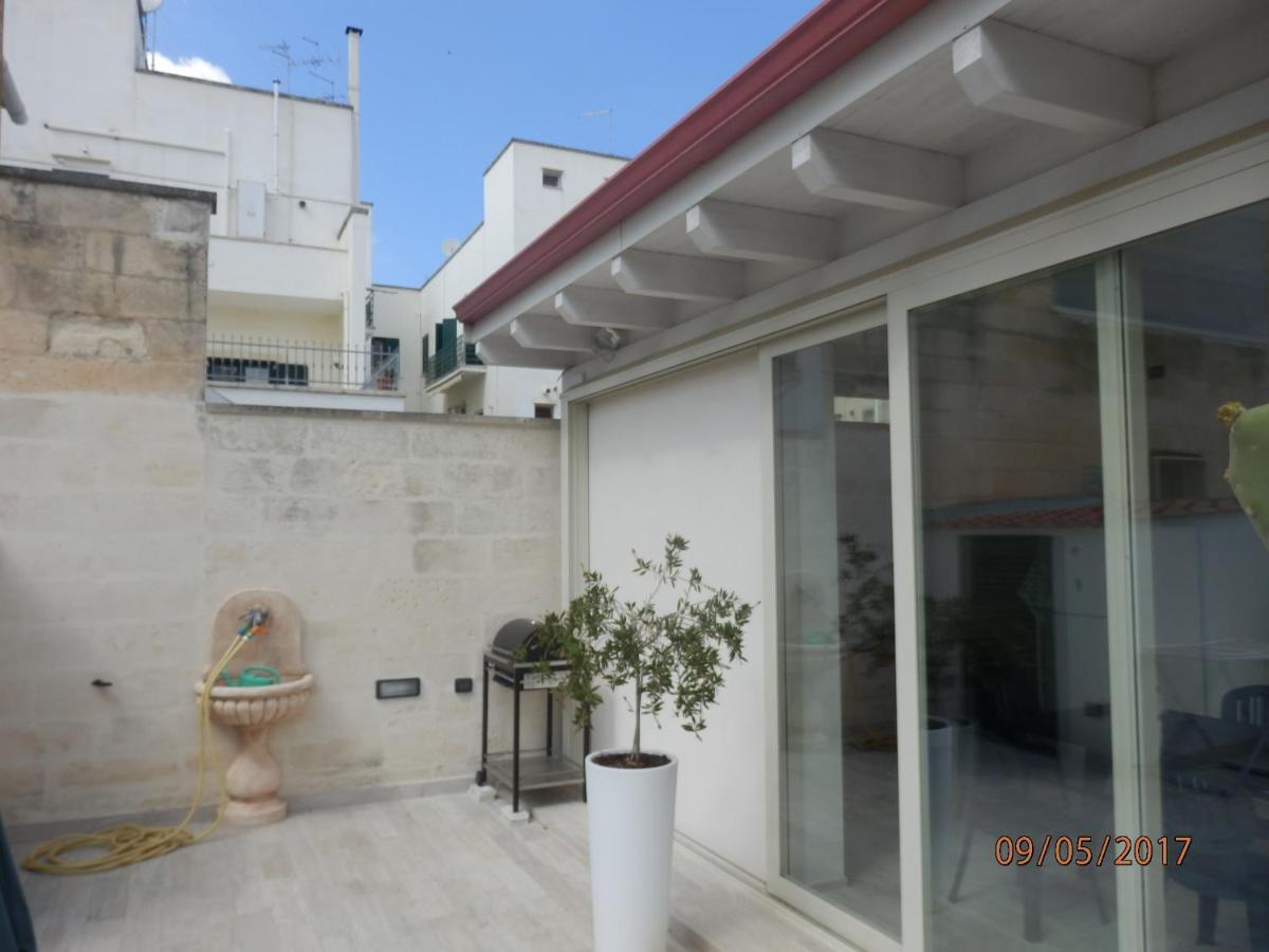 Villa Casa Lauretta - Terrazza - Garage Wifi E Bici Gratuite Lecce Exterior foto
